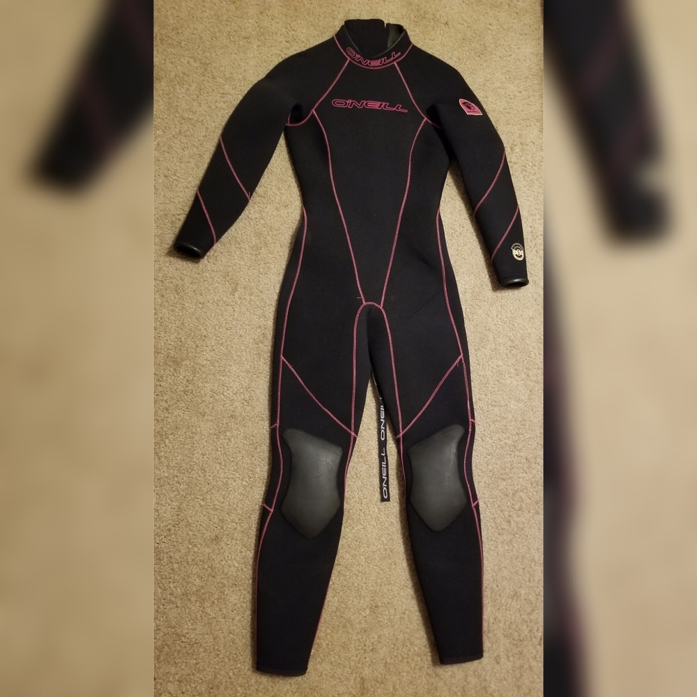 O'Neill Wetsuit 5mm Womens Size 6